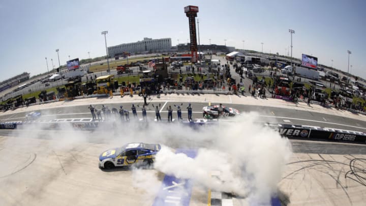 Chase Elliott, Hendrick Motorsports, Dover, NASCAR (Photo by Tim Nwachukwu/Getty Images)