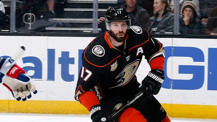 ANAHEIM, CA - NOVEMBER 1: Ryan Kesler #17 of the Anaheim Ducks skates during the game against the New York Rangers on November 1, 2018 at Honda Center in Anaheim, California. (Photo by Debora Robinson/NHLI via Getty Images)