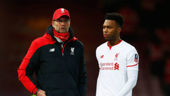 LONDON, ENGLAND - FEBRUARY 09: Jurgen Klopp, manager of Liverpool talks to substitute Daniel Sturridge of Liverpool during the Emirates FA Cup Fourth Round Replay match between West Ham United and Liverpool at Boleyn Ground on February 9, 2016 in London, England. (Photo by Clive Rose/Getty Images)