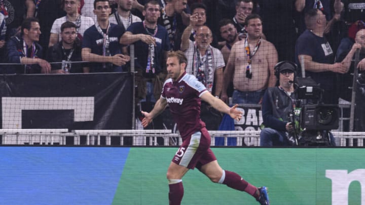 Craig Dawson of West Ham (Photo by Marcio Machado/Eurasia Sport Images/Getty Images)