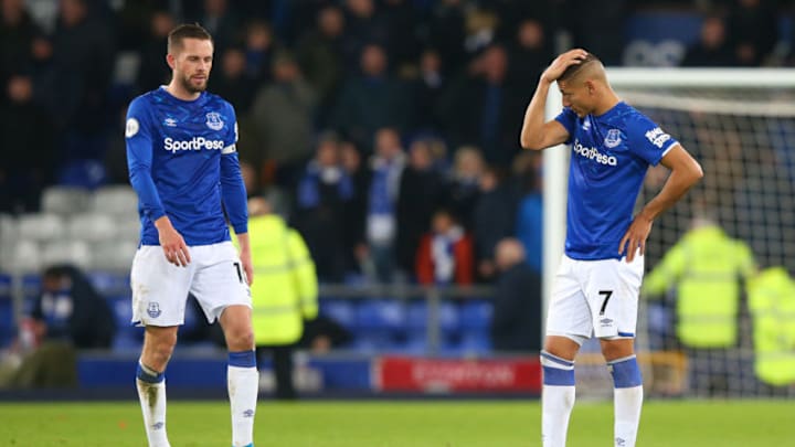 LIVERPOOL, ENGLAND - NOVEMBER 23: Richarlison and Gylfi Sigurdsson of Everton look dejected during the Premier League match between Everton FC and Norwich City at Goodison Park on November 23, 2019 in Liverpool, United Kingdom. (Photo by Alex Livesey/Getty Images)