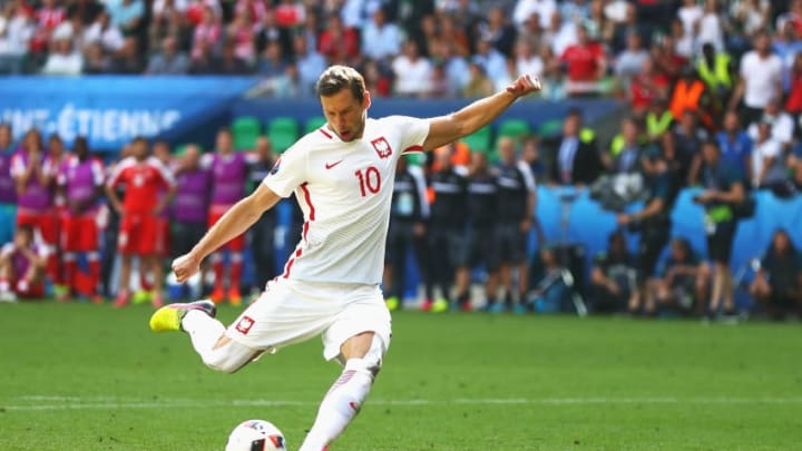 SAINT-ETIENNE, FRANCE - JUNE 25: Grzegorz Krychowiak of Poland scores at the penalty shootout to win the game during the UEFA EURO 2016 round of 16 match between Switzerland and Poland at Stade Geoffroy-Guichard on June 25, 2016 in Saint-Etienne, France. (Photo by Lars Baron/Getty Images)