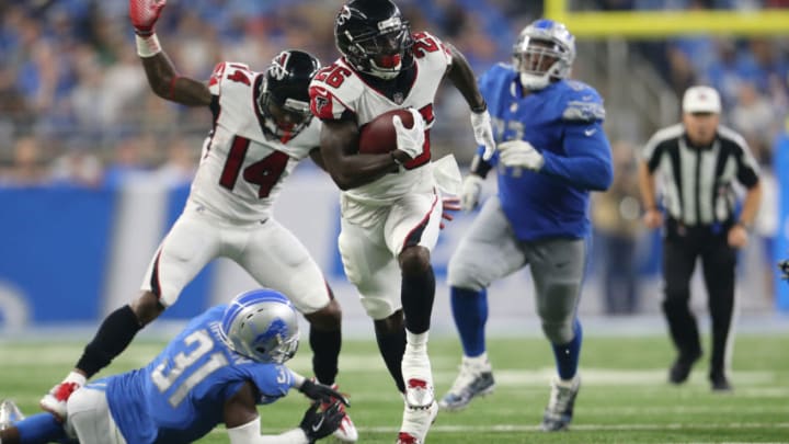 DETROIT, MI - SEPTEMBER 024: Tevin Coleman