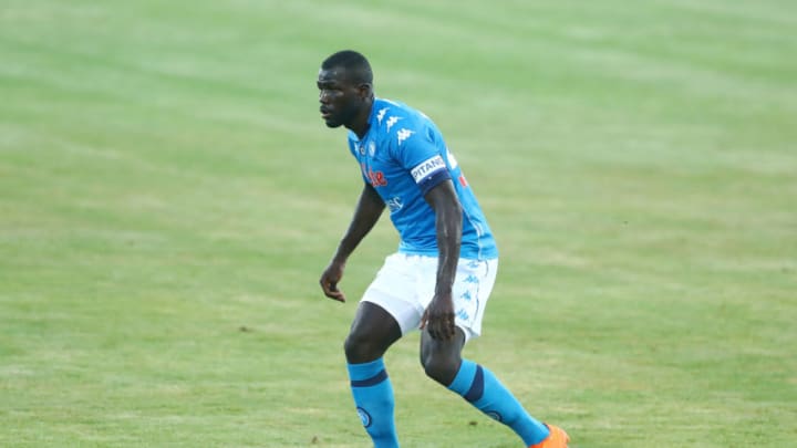 CASTEL DI SANGRO, ITALY - AUGUST 28: (BILD ZEITUNG OUT) Kalidou Koulibaly of Napoli controls the ball during the pre-season friendly match between SSC Napoli and Castel Di Sangro at Stadio Comunale Teofilo Patini on August 28, 2020 in Castel di Sangro, Italy. (Photo by Matteo Ciambelli/DeFodi Images via Getty Images)