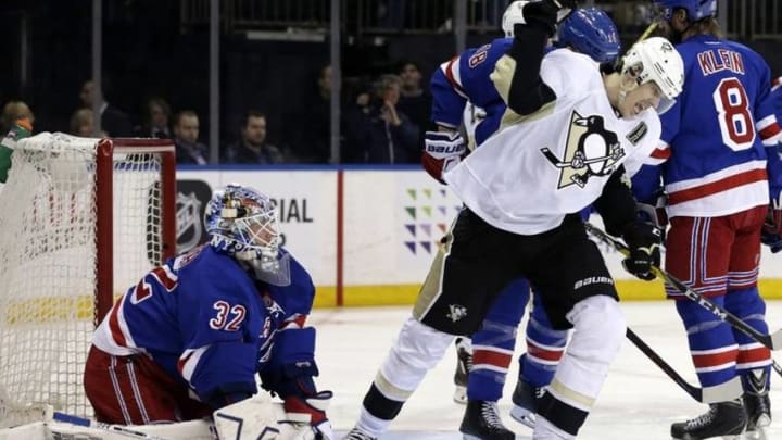 Apr 21, 2016; New York, NY, USA; Pittsburgh Penguins center Evgeni Malkin (71) after scoring the Penguins fifth goal against the Rangers during the third period in game four of the first round of the 2016 Stanley Cup Playoffs at Madison Square Garden. Mandatory Credit: Adam Hunger-USA TODAY Sports