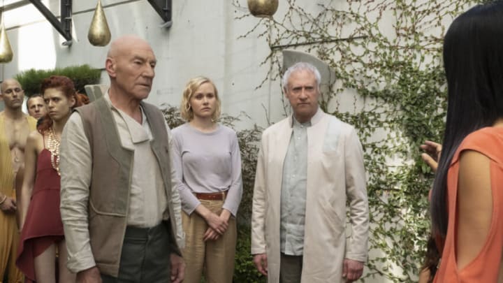 "Et in Arcadia Ego, Part 1" -- Episode #109 -- Pictured (l-r): Sir Patrick Stewart as Jean-Luc Picard; Brent Spiner as Alton Soong; Alison Pill as Agnes Jurati of the the CBS All Access series STAR TREK: PICARD. Photo Cr: Trae Patton/CBS ©2019 CBS Interactive, Inc. All Rights Reserved.