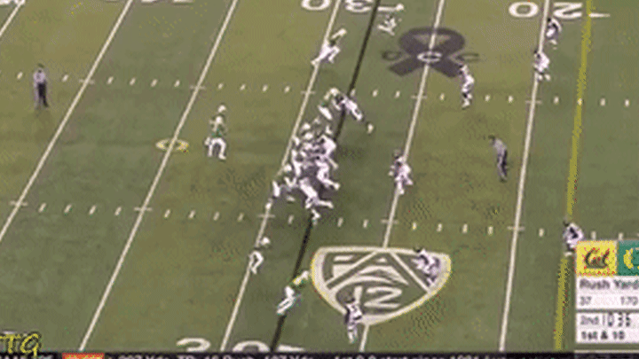 Oregon QB Vernon Adams 2015 Highlights