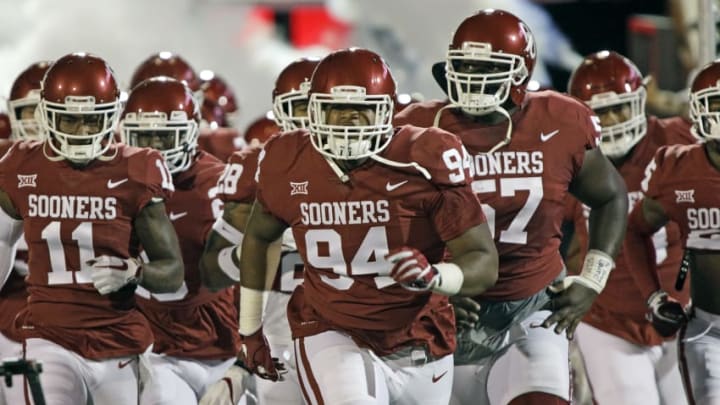 NORMAN, OK - NOVEMBER 11: The Oklahoma Sooners take the field before the game against the TCU Horned Frogs at Gaylord Family Oklahoma Memorial Stadium on November 11, 2017 in Norman, Oklahoma. Oklahoma defeated TCU 38-20. (Photo by Brett Deering/Getty Images) *** Local Caption ***