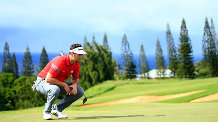 LAHAINA, HI - JANUARY 07: Jon Rahm of Spain lines up a putt on the ninth green during the final round of the Sentry Tournament of Champions at Plantation Course at Kapalua Golf Club on January 7, 2018 in Lahaina, Hawaii. (Photo by Cliff Hawkins/Getty Images)