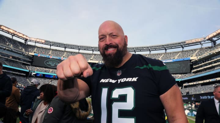 EAST RUTHERFORD, NEW JERSEY – DECEMBER 08: WWE Wrestler Big Show (Paul Donald Wight II) attends the Miami Dolphins vs New York Jets game at Met Life Stadium on December 8, 2019 in East Rutherford, New Jersey. (Photo by Al Pereira/Getty Images)