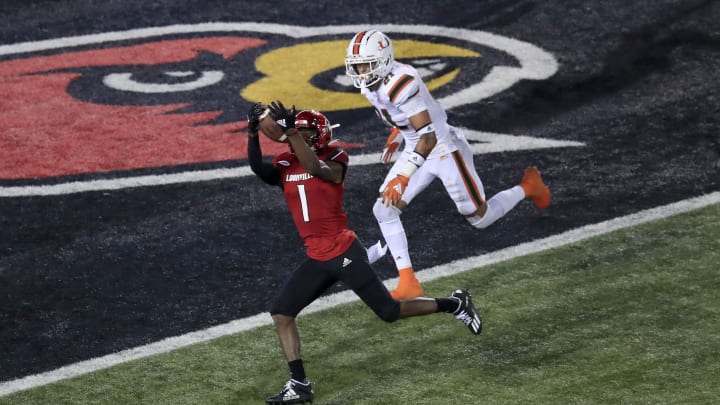 LOUISVILLE, KENTUCKY – SEPTEMBER 19: Tutu Atwell #1 of the Louisville Cardinals catches a pass for a touchdown against the Miami Hurricanes at Cardinal Stadium on September 19, 2020 in Louisville, Kentucky. (Photo by Andy Lyons/Getty Images)
