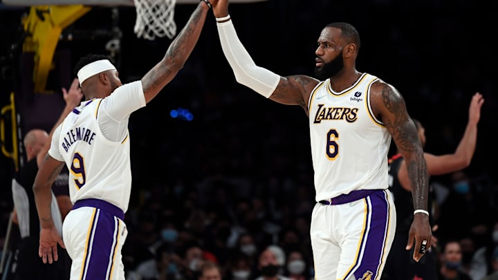 (Photo by Kevork Djansezian/Getty Images) – Los Angeles Lakers