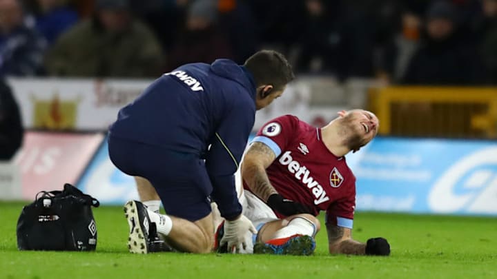 WOLVERHAMPTON, ENGLAND - JANUARY 29: Marko Arnautovic of West Ham United receives medical treatment during the Premier League match between Wolverhampton Wanderers and West Ham United at Molineux on January 29, 2019 in Wolverhampton, United Kingdom. (Photo by Michael Steele/Getty Images)