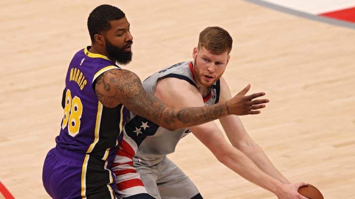 (Photo by Patrick Smith/Getty Images) – Los Angeles Lakers