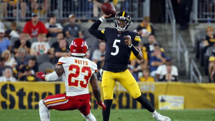 PITTSBURGH, PA – AUGUST 17: Joshua Dobbs #5 of the Pittsburgh Steelers rolls out to pass against Armani Watts #23 of the Kansas City Chiefs during a preseason game at Heinz Field on August 17, 2019 in Pittsburgh, Pennsylvania. (Photo by Justin K. Aller/Getty Images)