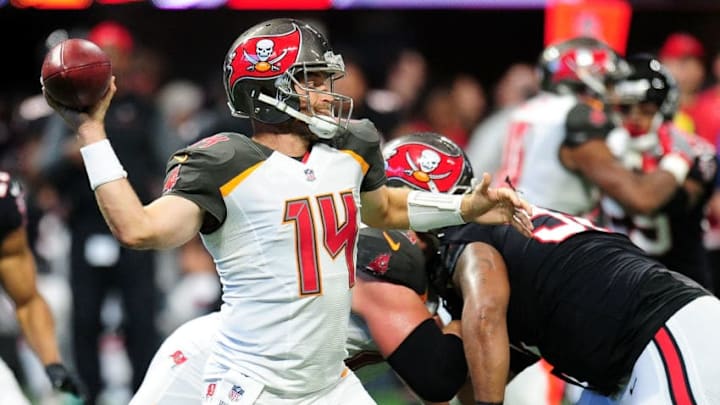 ATLANTA, GA - NOVEMBER 26: Ryan Fitzpatrick #14 of the Tampa Bay Buccaneers throws a pass during the second half against the Atlanta Falcons at Mercedes-Benz Stadium on November 26, 2017 in Atlanta, Georgia. (Photo by Scott Cunningham/Getty Images)
