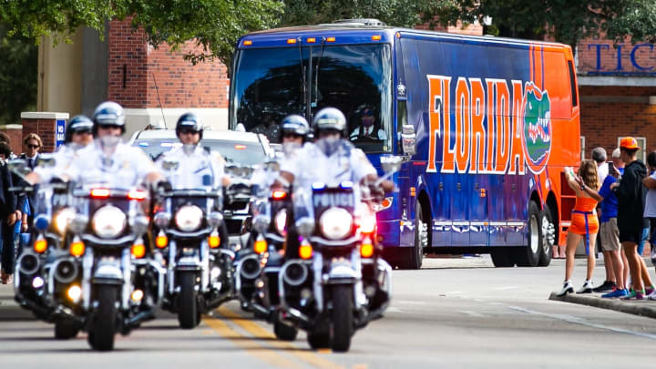 The Florida Gators arrived for Gator Walk as they were greeted by fans before playing the Tennessee Volunteers Saturday September 25, 2021 at Ben Hill Griffin Stadium in Gainesville, FL. [Doug Engle/GainesvilleSun]2021Flgai 092521 Gatorsvsvolsgatorwalk