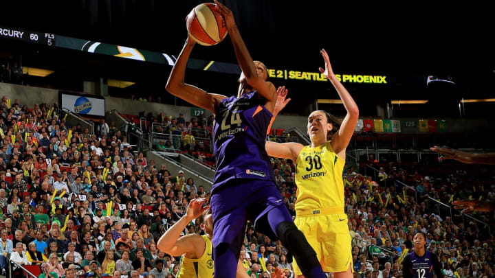 SEATTLE, WA – AUGUST 26: DeWanna Bonner #24 of the Phoenix Mercury shoots the ball during the game against the Seattle Storm during Game One of the 2018 WNBA Semifinals on August 26, 2018 at KeyArena in Seattle, Washington. NOTE TO USER: User expressly acknowledges and agrees that, by downloading and or using this Photograph, user is consenting to the terms and conditions of the Getty Images License Agreement. Mandatory Copyright Notice: Copyright 2018 NBAE (Photo by Joshua Huston/NBAE via Getty Images)