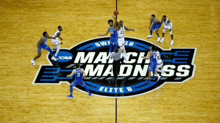 OMAHA, NE - MARCH 25: Marvin Bagley III #35 of the Duke Blue Devils tips off against Udoka Azubuike #35 of the Kansas Jayhawks to start overtime in the 2018 NCAA Men's Basketball Tournament Midwest Regional at CenturyLink Center on March 25, 2018 in Omaha, Nebraska. (Photo by Streeter Lecka/Getty Images)