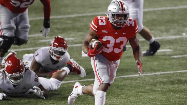 The Ohio State Football team needs to establish the run early in this game.