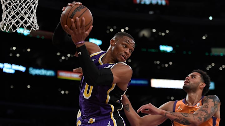 (Photo by Kevork Djansezian/Getty Images) – Los Angeles Lakers