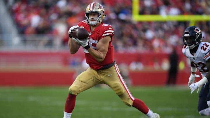 SANTA CLARA, CA - DECEMBER 23: George Kittle #85 of the San Francisco 49ers makes a catch against the Chicago Bears during their NFL game at Levi's Stadium on December 23, 2018 in Santa Clara, California. (Photo by Thearon W. Henderson/Getty Images)