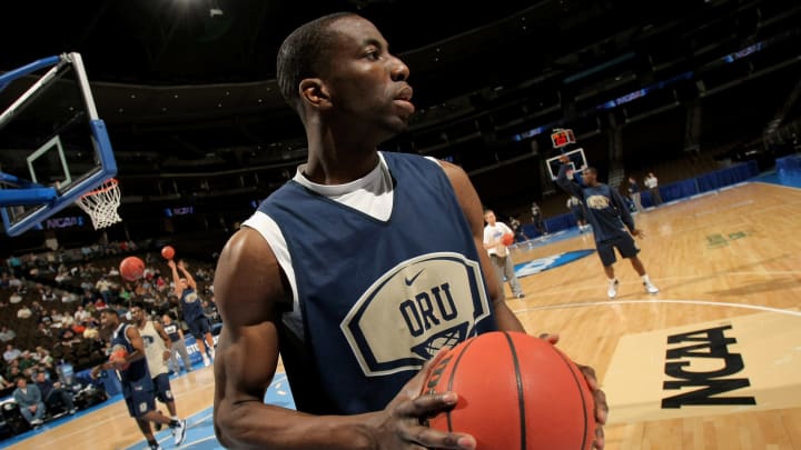DENVER – MARCH 19: Yemi Ogunoye #3 of the Oral Roberts University Golden Eagles takes part in practice on the eve of the first round of the Men’s NCAA Basketball East Region at the Pepsi Center on March 19, 2008 in Denver, Colorado. (Photo by Doug Pensinger/Getty Images)