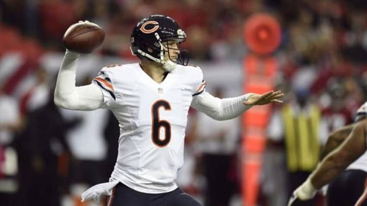Oct 12, 2014; Atlanta, GA, USA; Chicago Bears quarterback Jay Cutler (6) passes against the Atlanta Falcons during the first quarter at the Georgia Dome. Mandatory Credit: Dale Zanine-USA TODAY Sports