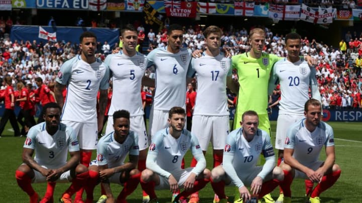 LENS, FRANCE - JUNE 16: England pose for a team photograph ahead of the UEFA Euro 2016 Group B match between England and Wales at Stade Bollaert-Delelis on June 16, 2016 in Lens, France. (Photo by Chris Brunskill Ltd/Getty Images)