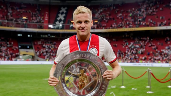 AMSTERDAM, NETHERLANDS - JULY 27: Donny van de Beek of Ajax during the Dutch Johan Cruijff Schaal match between Ajax v PSV at the Johan Cruijff Arena on July 27, 2019 in Amsterdam Netherlands (Photo by Laurens Lindhout/Soccrates/Getty Images)