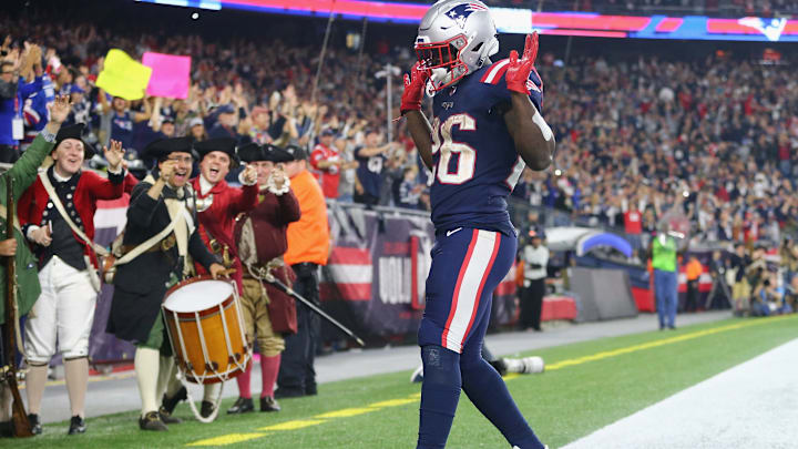 FOXBOROUGH, MA – OCTOBER 04: Sony Michel #26 of the New England Patriots celebrates after rushing for a 34-yard touchdown during the fourth quarter against the Indianapolis Colts at Gillette Stadium on October 4, 2018 in Foxborough, Massachusetts. (Photo by Adam Glanzman/Getty Images)