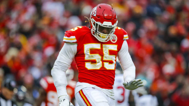 KANSAS CITY, MO - JANUARY 12: Frank Clark #55 of the Kansas City Chiefs celebrates his sack during the third quarter of the AFC Divisional playoff game against the Houston Texans at Arrowhead Stadium on January 12, 2020 in Kansas City, Missouri. (Photo by David Eulitt/Getty Images)