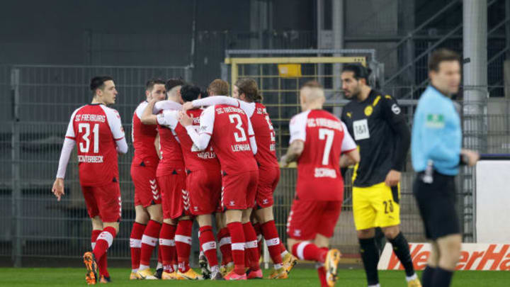 Borussia Dortmund suffered a 2-1 defeat away to Freiburg last season (Photo by Ronald Wittek – Pool/Getty Images)