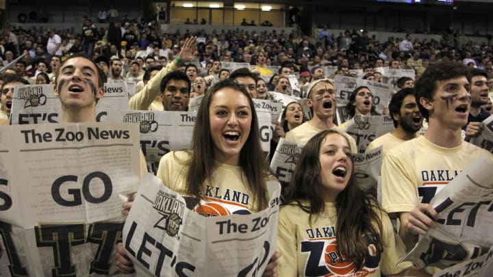 PITTSBURGH, PA – DECEMBER 01: Pitt students cheer during the game against the Purdue Boilermakers at Petersen Events Center on December 1, 2015 in Pittsburgh, Pennsylvania. (Photo by Justin K. Aller/Getty Images)