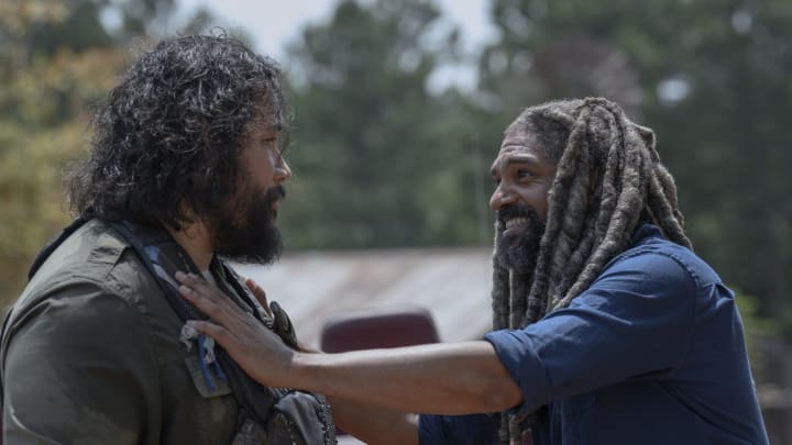 Cooper Andrews as Jerry, Khary Payton as Ezekiel