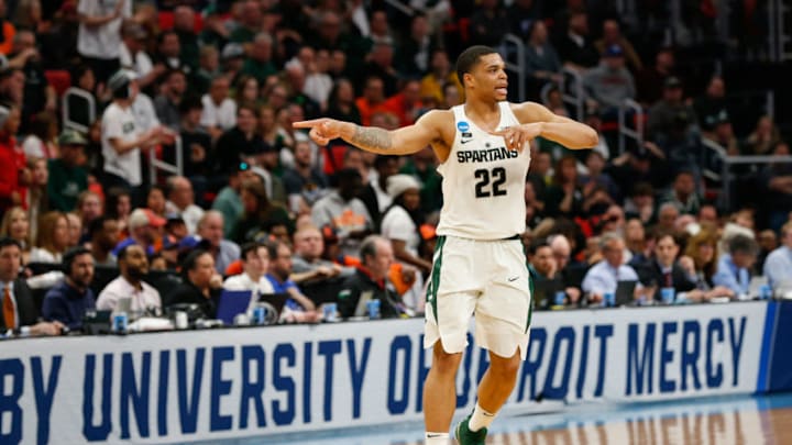 DETROIT, MI - MARCH 18: Michigan State Spartans guard Miles Bridges (22) gives instructions to his teammates during the NCAA Division I Men's Championship Second Round basketball game between the Syracuse Orange and the Michigan State Spartans on March 18, 2018 at Little Caesars Arena in Detroit, Michigan. Syracuse defeated Michigan State 55-53. (Photo by Scott W. Grau/Icon Sportswire via Getty Images)