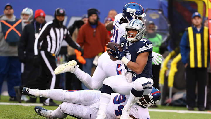 EAST RUTHERFORD, NJ – DECEMBER 10: Dalvin Tomlinson (Photo by Al Bello/Getty Images)