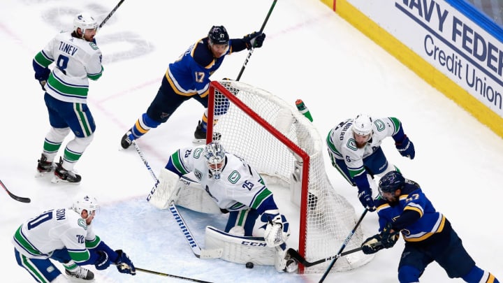 Jacob Markstrom #25 of the Vancouver Canucks makes the second period save (Photo by Jeff Vinnick/Getty Images)