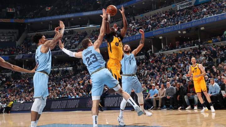 MEMPHIS, TN – NOVEMBER 15: Emmanuel Mudiay #8 of the Utah Jazz shoots the ball against the Memphis Grizzlies Warriors on November 15, 2019 at FedExForum in Memphis, Tennessee. NOTE TO USER: User expressly acknowledges and agrees that, by downloading and or using this photograph, User is consenting to the terms and conditions of the Getty Images License Agreement. Mandatory Copyright Notice: Copyright 2019 NBAE (Photo by Joe Murphy/NBAE via Getty Images)