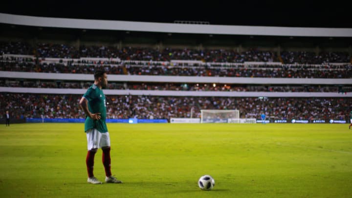 QUERETARO, MEXICO - OCTOBER 16: Marco Fabian of Mexico stands during the international friendly match between Mexico and Chile at La Corregidora Stadium on October 16, 2018 in Queretaro, Mexico. (Photo by Manuel Velasquez/Getty Images)