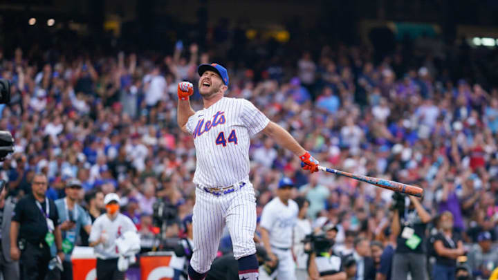 DENVER, COLORADO - JULY 12: Pete Alonso #20 of the New York Mets (wearing #44 in honor of Hank Aaron) celebrates during the 2021 T-Mobile Home Run Derby at Coors Field on July 12, 2021 in Denver, Colorado. (Photo by Matt Dirksen/Colorado Rockies/Getty Images)