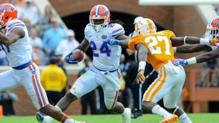 Matt Jones' two-yard touchdown has cut Tennessee's lead over Florida to 9-7 Mandatory Credit: Randy Sartin-USA TODAY Sports Matt Jones' two-yard touchdown has cut Tennessee's lead over Florida to 9-7 Mandatory Credit: Randy Sartin-USA TODAY Sports