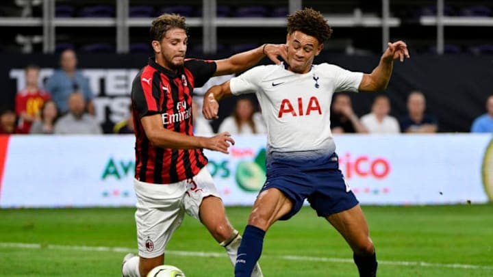 MINNEAPOLIS, MN - JULY 31: Alessio Romagnoli #13 of AC Milan vies for the ball against Luke Amos #40 of the Tottenham Hotspur during the first half of the International Champions Cup 2018 match at U.S. Bank Stadium on July 31, 2018 in Minneapolis, Minnesota. (Photo by Jules Ameel/Getty Images)