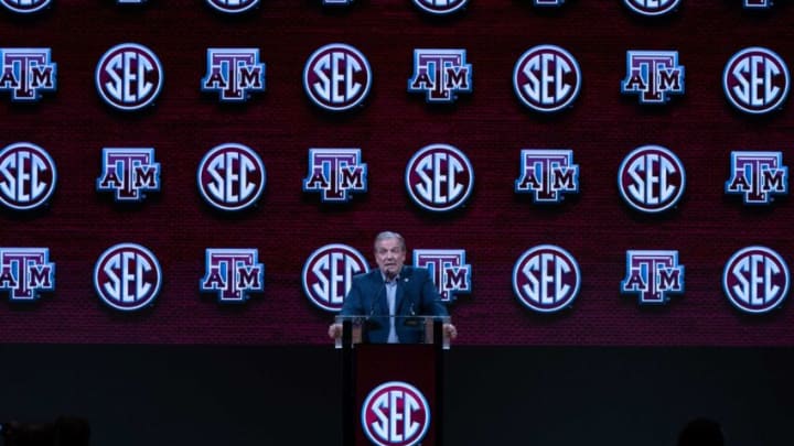 Jimbo Fisher brought in SEC football legend (and pariah) Bobby Petrino to call plays in College Station in 2023. Mandatory Credit: Syndication: The Tennessean