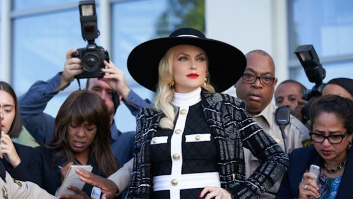 Dynasty -- "The Caviar, I Trust, Is Not Burned" -- Image Number: DYN309a_0285b2.jpg -- Pictured: Elaine Hendrix as Alexis -- Photo: Bob Mahoney/The CW -- © 2019 The CW Network, LLC. All Rights Reserved