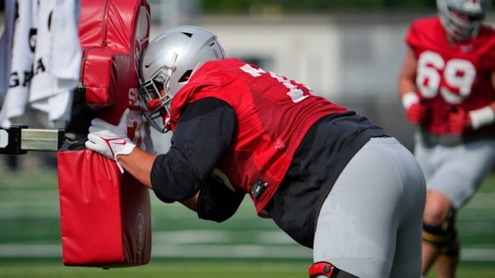 Who will the Ohio State Football team have starting on the offensive line? Mandatory Credit: Adam Cairns-The Columbus DispatchOhio State Football First Practice