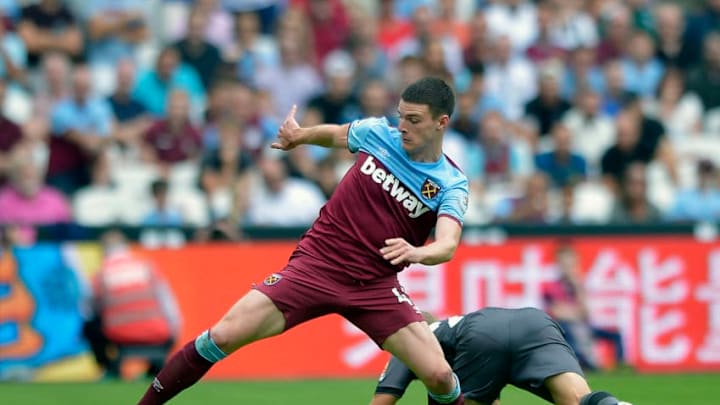 LONDON, ENGLAND - AUGUST 31: Declan Rice of West Ham United in action during the Premier League match between West Ham United and Norwich City at London Stadium on August 31, 2019 in London, United Kingdom. (Photo by James Griffiths/West Ham United FC via Getty Images)