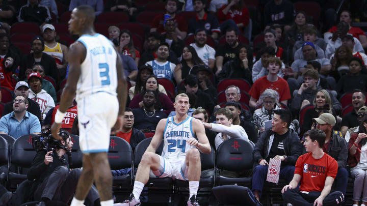 Charlotte Hornets center Mason Plumlee Mandatory Credit: Troy Taormina-USA TODAY Sports