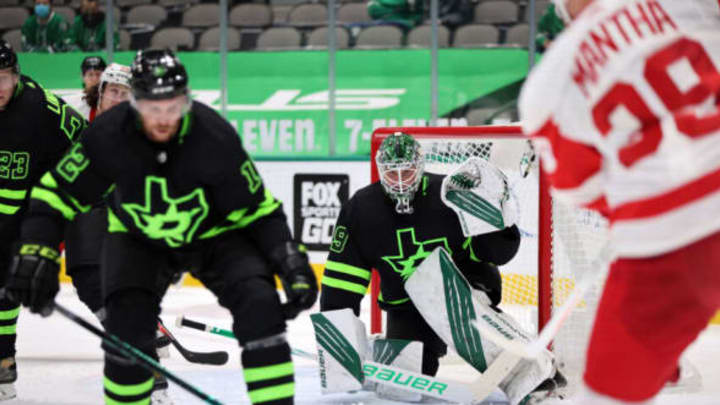 DALLAS, TEXAS – JANUARY 28: Jake Oettinger #29 of the Dallas Stars in goal against the Detroit Red Wings in the third period at American Airlines Center on January 28, 2021 in Dallas, Texas. (Photo by Ronald Martinez/Getty Images)