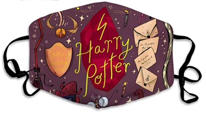 Discover Pimalico's Harry Potter themed face mask on Amazon.